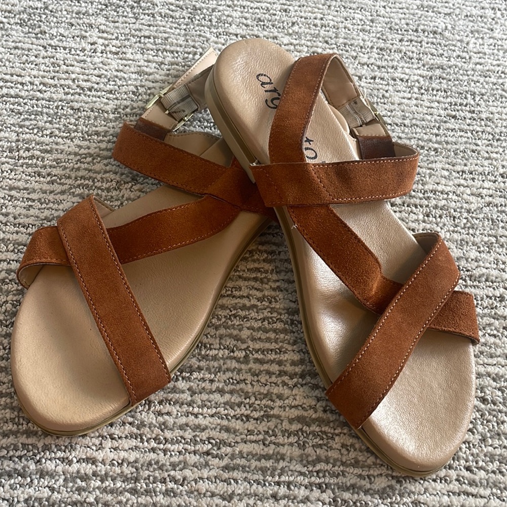 Argentino by Cordani sandals